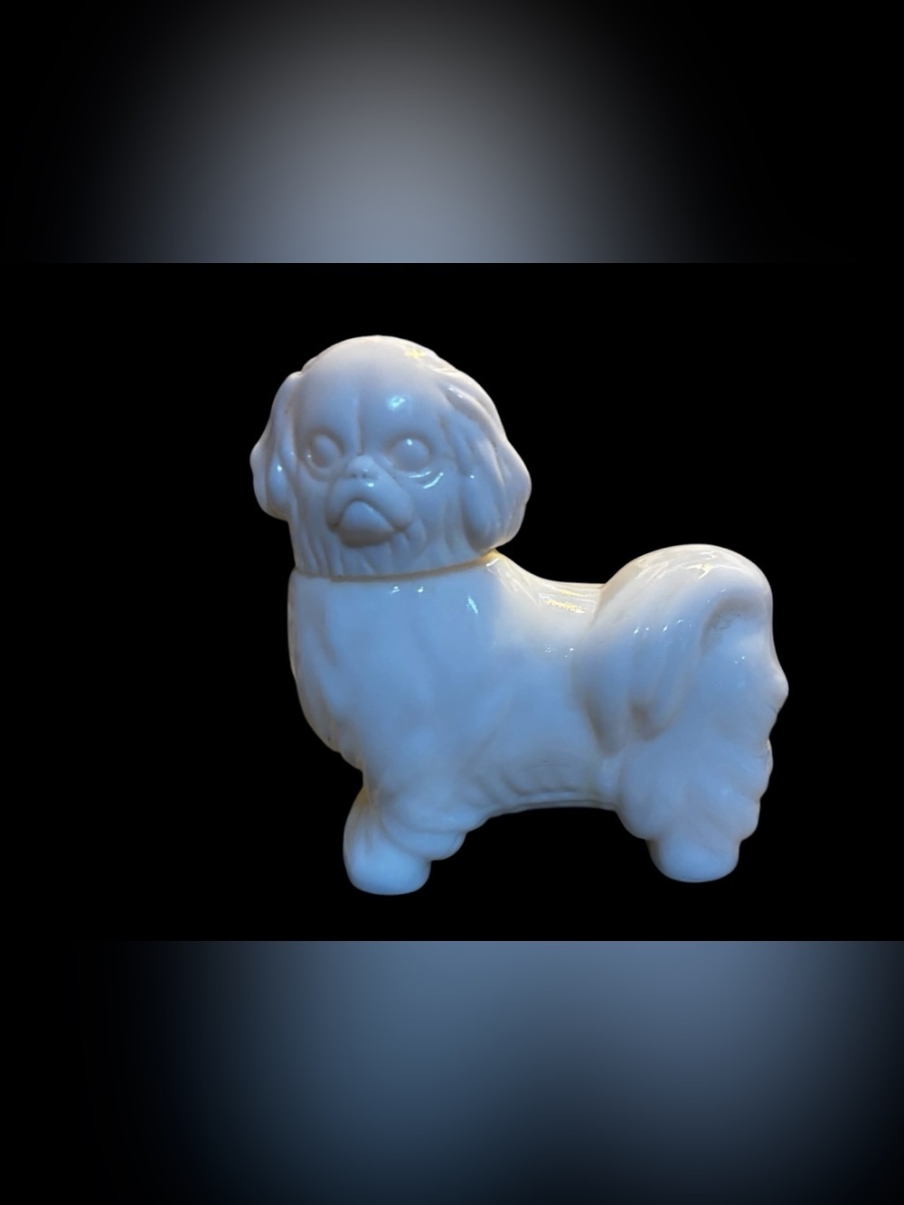 Avon Royal Pekingese Dog Decanter White Milk Glass Style - Picture 1 of 2